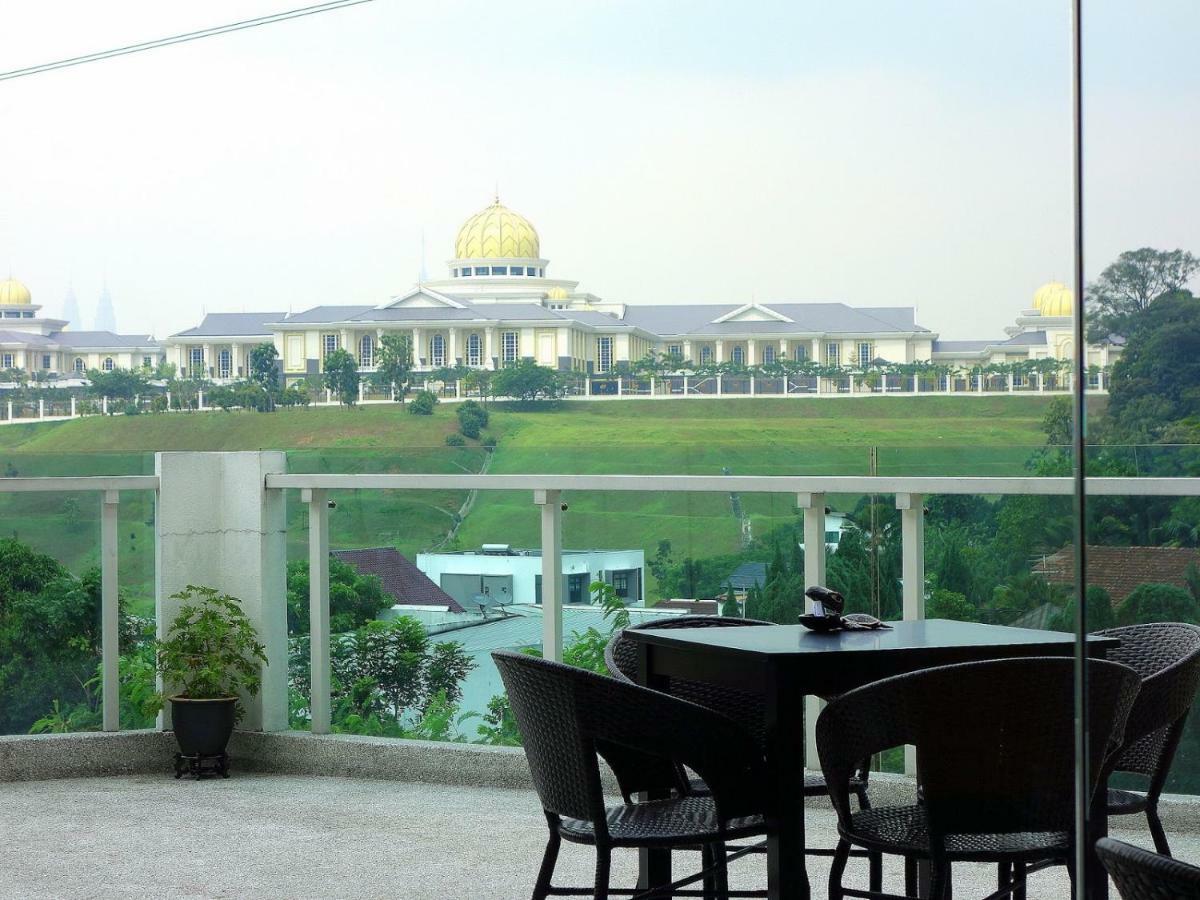 Corporate Hotel Suites At Hartamas / Mont Kiara Kuala Lumpur Dış mekan fotoğraf