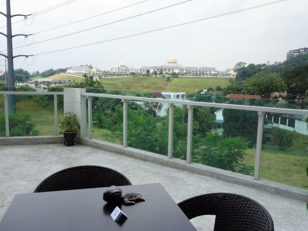 Corporate Hotel Suites At Hartamas / Mont Kiara Kuala Lumpur Dış mekan fotoğraf